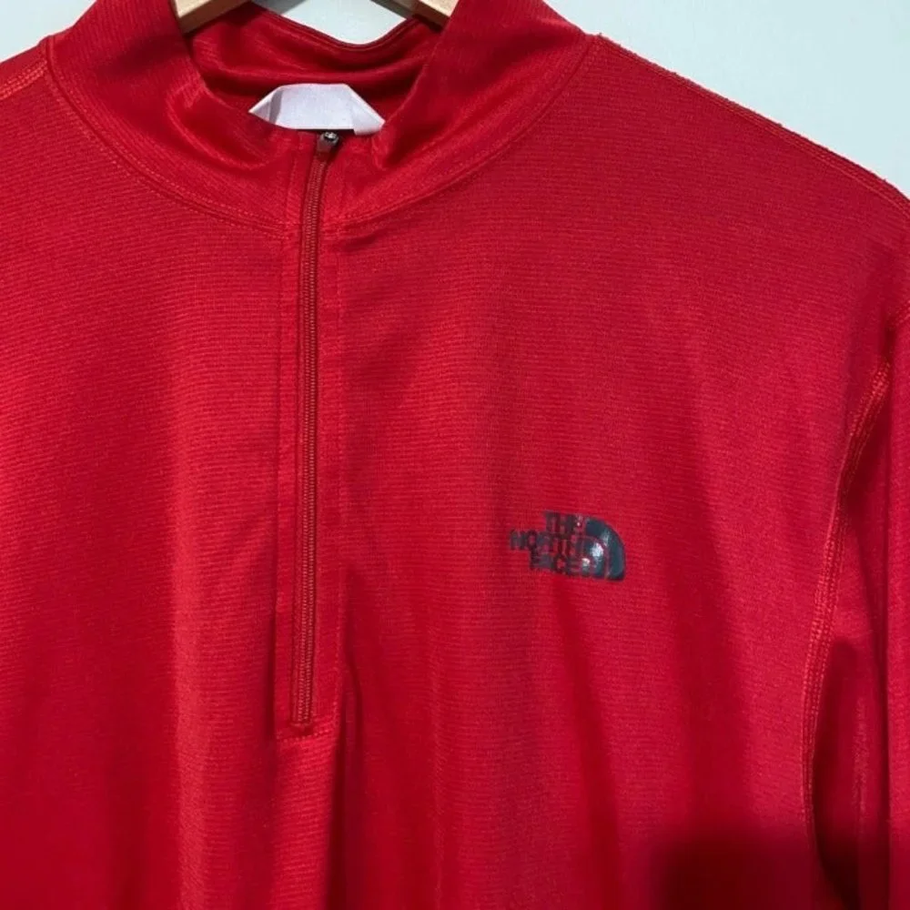 Men's The North Face Red Vaporwick Pullover Large